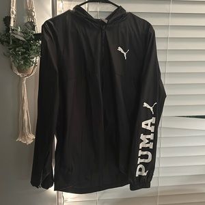 Women’s Medium Black Puma Windbreaker